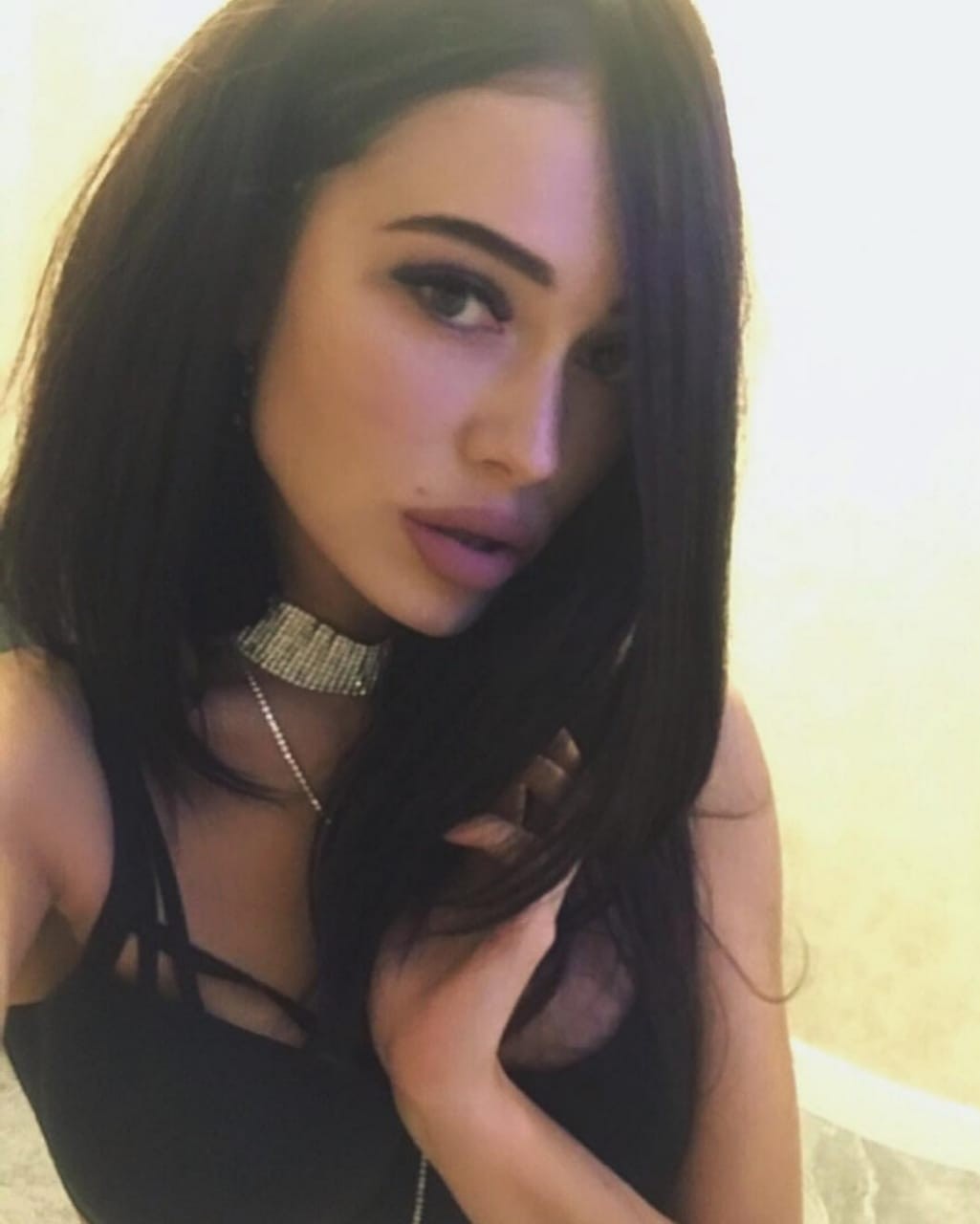 Sınırsız Eğlenceye Hazır Olun: Kostümlü Escortunuz Mersin'den