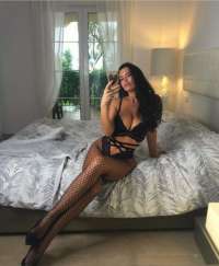 Mersin'in Muhteşem Grup Escort Bayanı Sizi Bekliyor